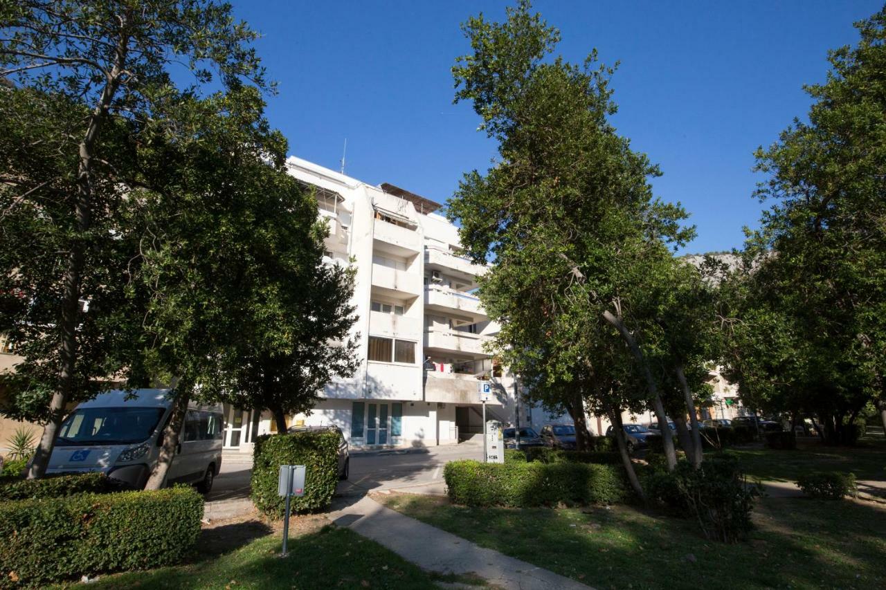 Apartman Roza Omiš Buitenkant foto
